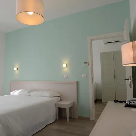 Hotel Maree 3*